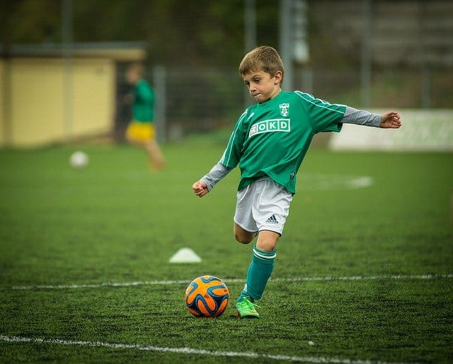 Vlooswijk-Voetbal in Benschop