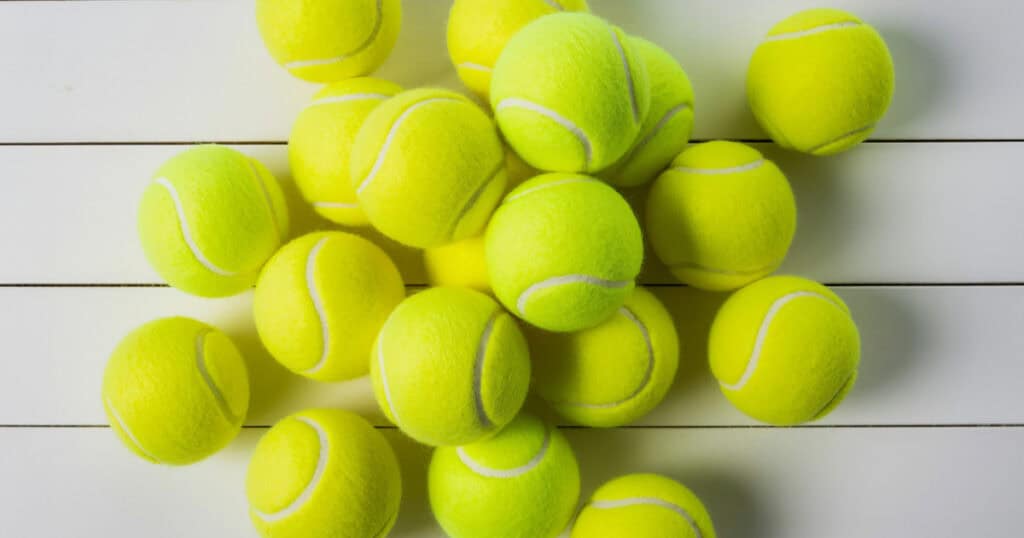 Tennisballen kopen: complete gids met soorten, prijzen en keuzeadvies