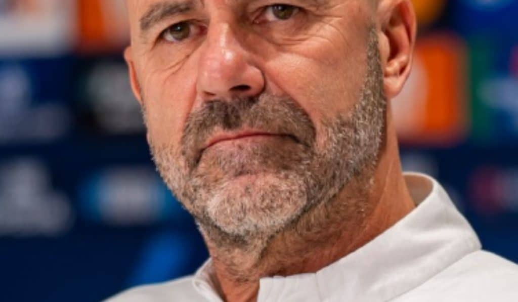 Peter Bosz Nederland: De Carrière en Biografie van een Succesvolle Voetbaltrainer